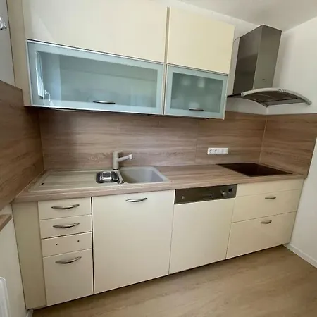 Ferienwohnung Mit Grossem Pool Apartmán
