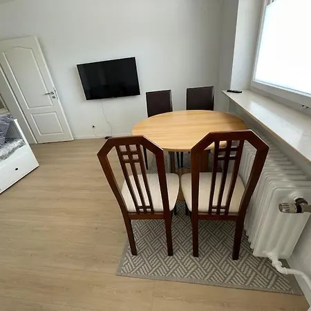 Ferienwohnung Mit Grossem Pool *